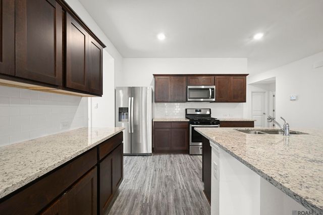 35608 Grovemont Dr, Denham Springs, LA 70706