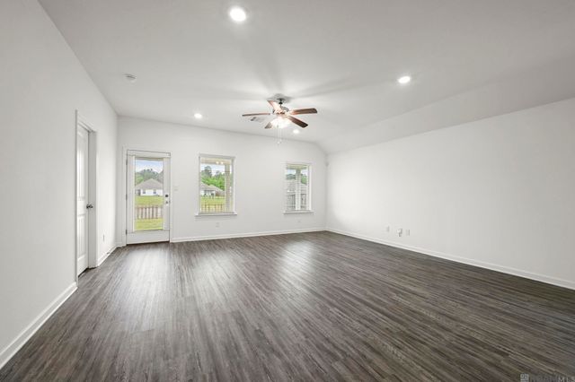35608 Grovemont Dr, Denham Springs, LA 70706
