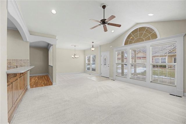 5418 W 145th Street, Leawood, KS 66224