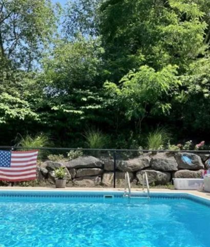 6 George Gallant Road, Sandwich, MA 02563