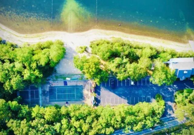 6 George Gallant Road, Sandwich, MA 02563