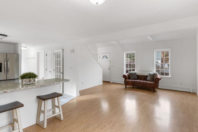 6 George Gallant Road, Sandwich, MA 02563