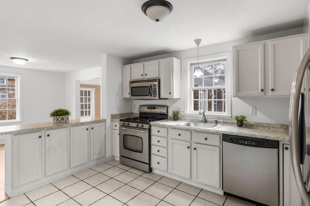 6 George Gallant Road, Sandwich, MA 02563