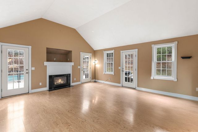 6 George Gallant Road, Sandwich, MA 02563