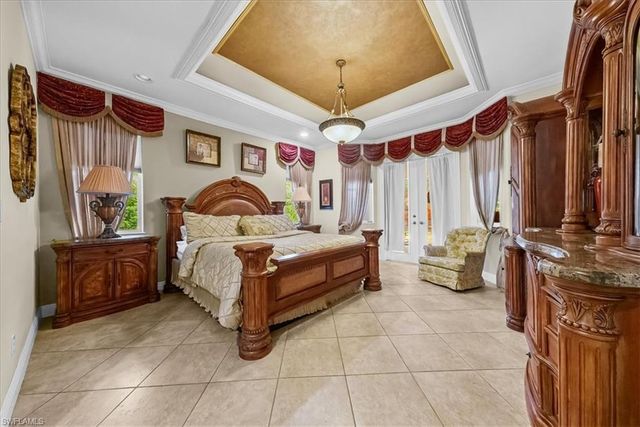 3681 11th AVE SW, Naples, FL 34117