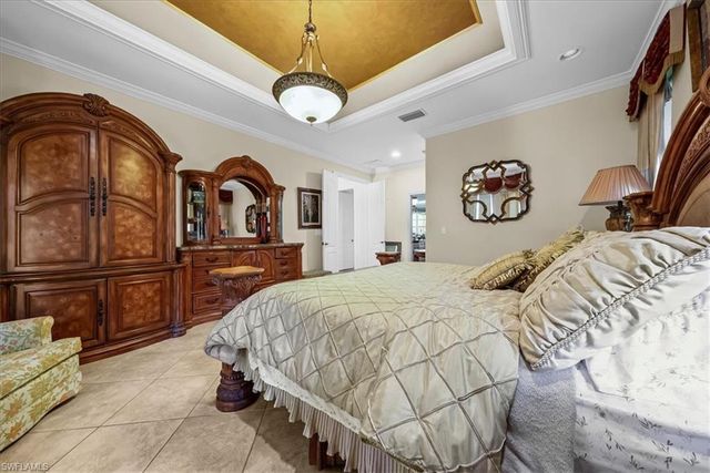 3681 11th AVE SW, Naples, FL 34117