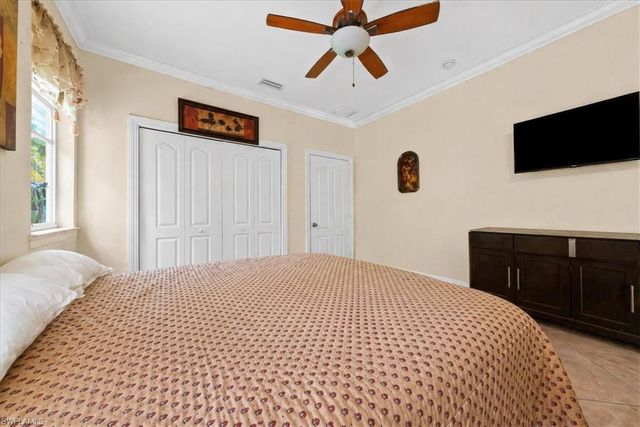 3681 11th AVE SW, Naples, FL 34117