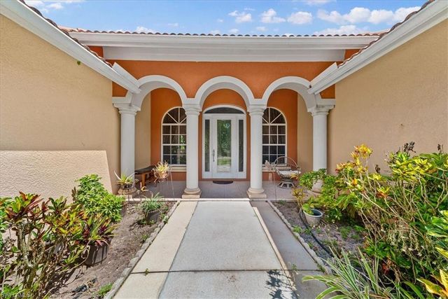 3681 11th AVE SW, Naples, FL 34117