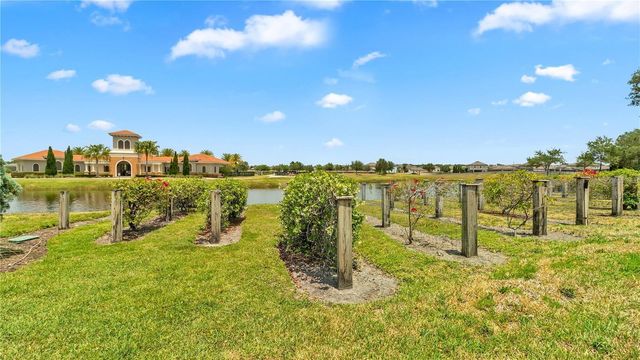 16630 MOSAIC OAR DRIVE, Wimauma, FL 33598
