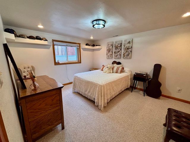 5204 LIBERTY ST, Cheyenne, WY 82001