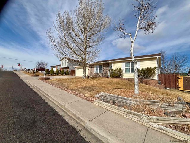 5204 LIBERTY ST, Cheyenne, WY 82001