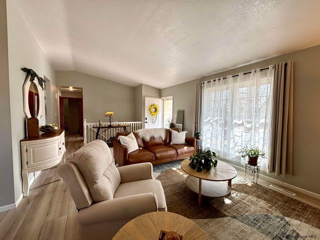 5204 LIBERTY ST, Cheyenne, WY 82001