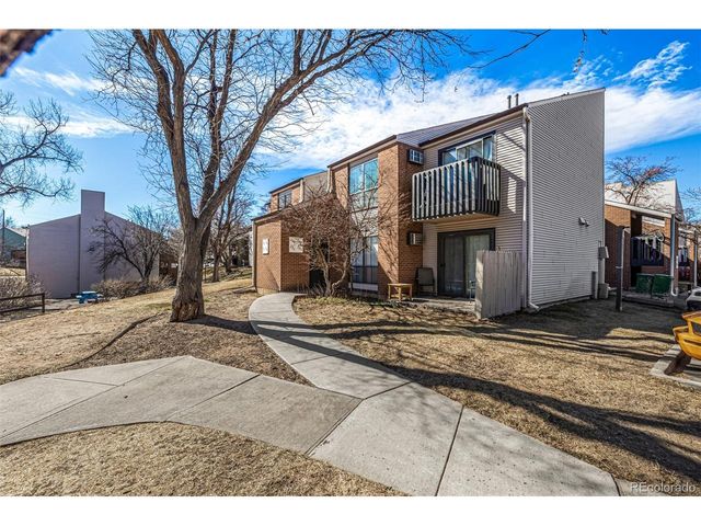 3550 S Harlan St 220, Denver, CO 80235