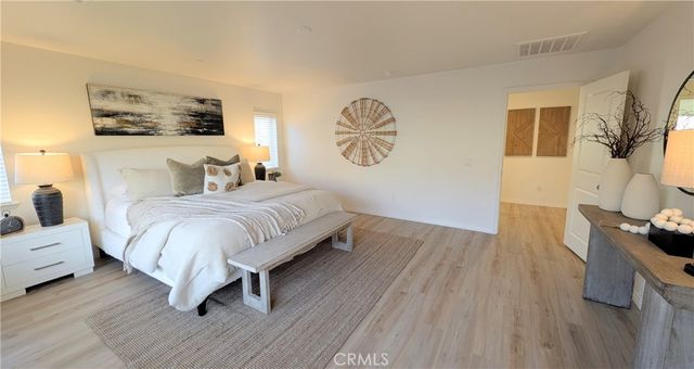 6341 Waterstone, Fontana, CA 92336