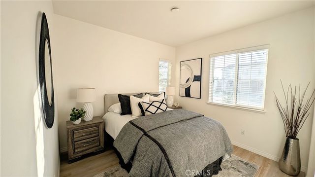 6341 Waterstone, Fontana, CA 92336