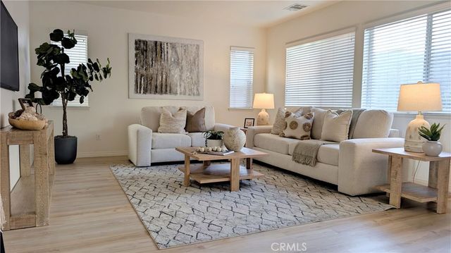 6341 Waterstone, Fontana, CA 92336