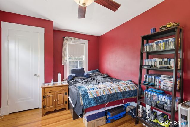 250 Bradley Avenue, Waterbury, CT 06708