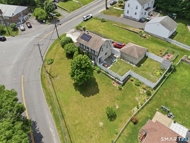 250 Bradley Avenue, Waterbury, CT 06708