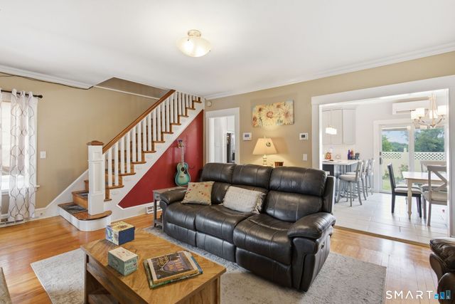 250 Bradley Avenue, Waterbury, CT 06708