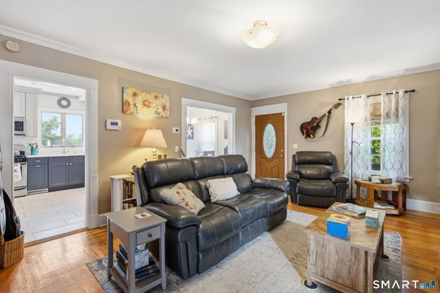250 Bradley Avenue, Waterbury, CT 06708