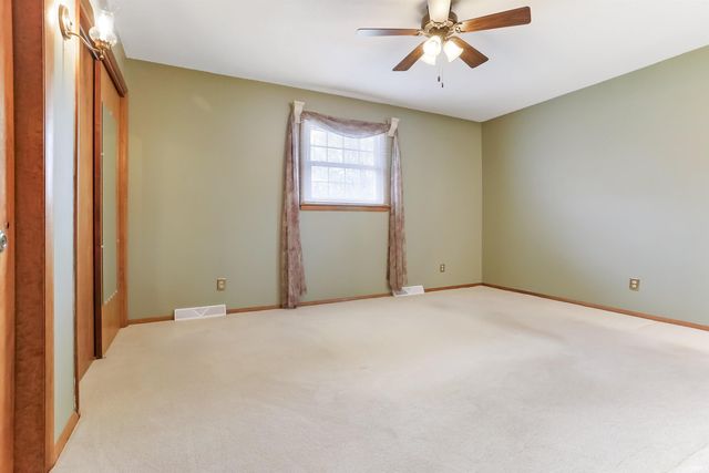 7666 Owens Drive, Newburgh, IN 47630