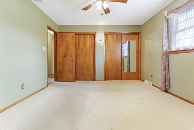 7666 Owens Drive, Newburgh, IN 47630