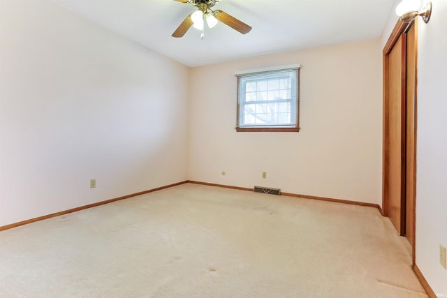 7666 Owens Drive, Newburgh, IN 47630