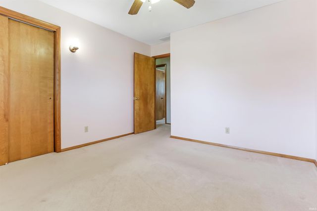 7666 Owens Drive, Newburgh, IN 47630