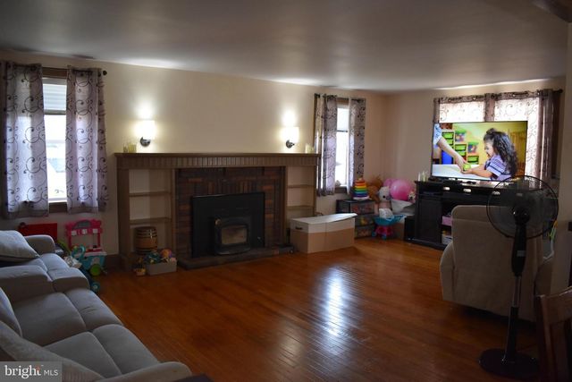 50 HARRIS RD, Salem, NJ 08079