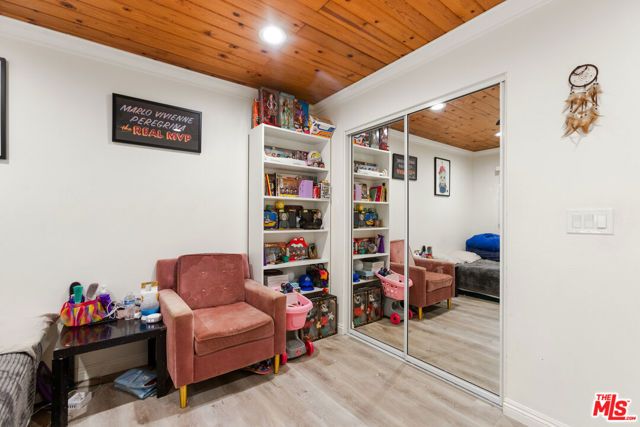 2323 Warwick Avenue, Los Angeles, CA 90032