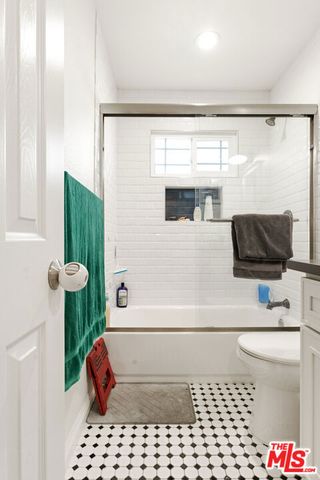 2323 Warwick Avenue, Los Angeles, CA 90032