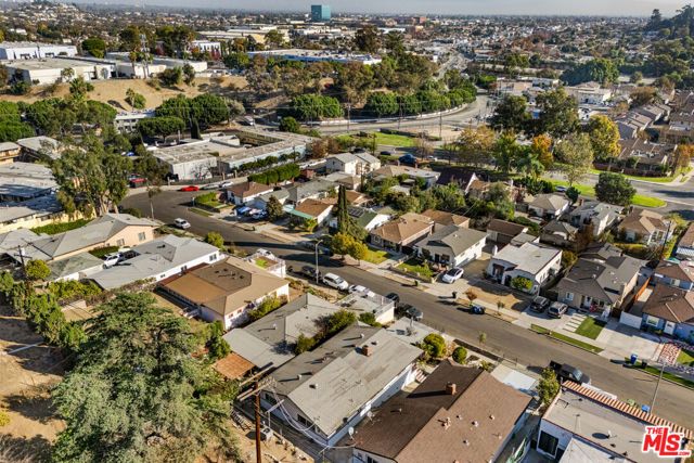2323 Warwick Avenue, Los Angeles, CA 90032