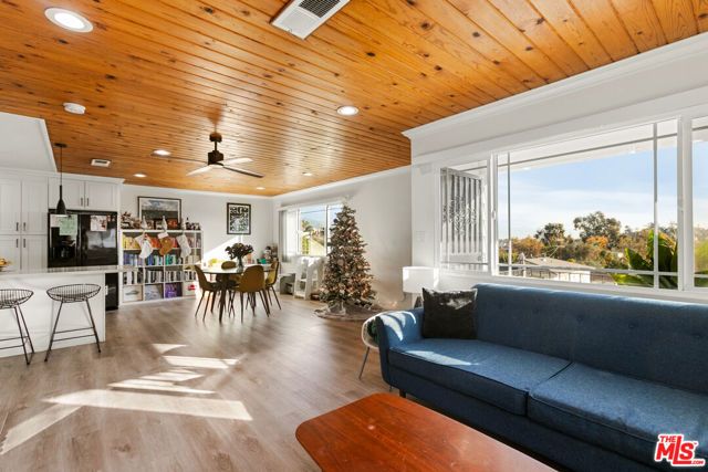 2323 Warwick Avenue, Los Angeles, CA 90032