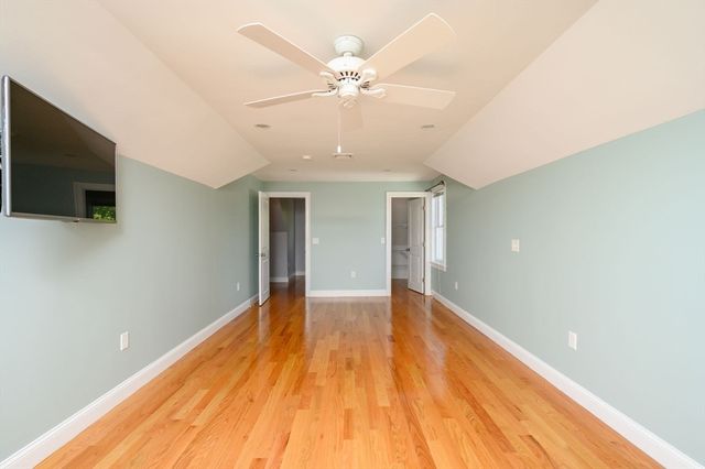 19 Knollwood Rd, Quincy, MA 02171