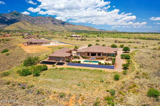 6270 E BRYERLY Drive, Hereford, AZ 85615