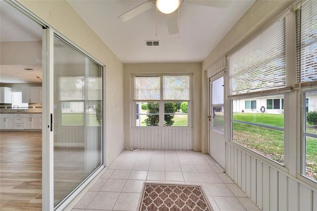 2222 MAYFIELD PALMS LANE 322, Sun City Center, FL 33573