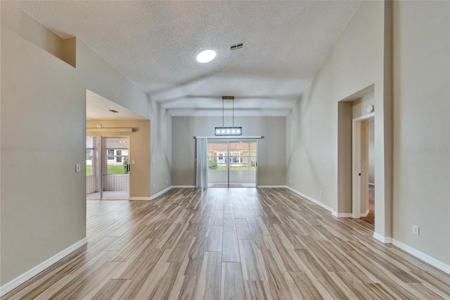2222 MAYFIELD PALMS LANE 322, Sun City Center, FL 33573