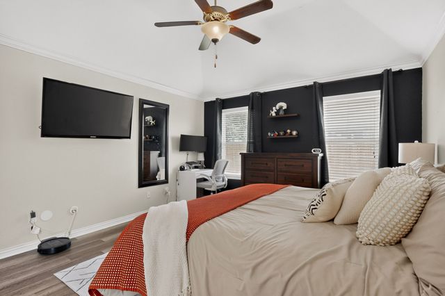 208 Baldwin Drive, Fate, TX 75189