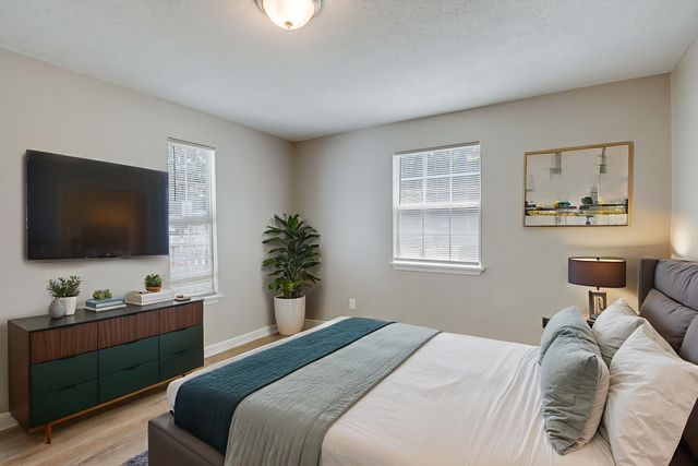 2904 BARRON AVE, Memphis, TN 38114