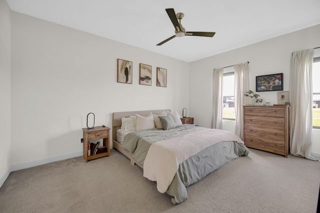 264 Nomo Place, Crown Point, IN 46307