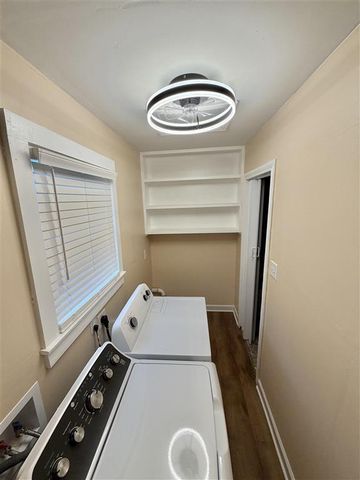 1805 Orchid Street, Lake Charles, LA 70601