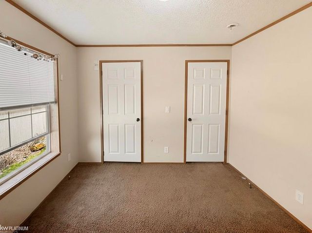 49982 Pennbrook Court, Shelby Twp, MI 48317