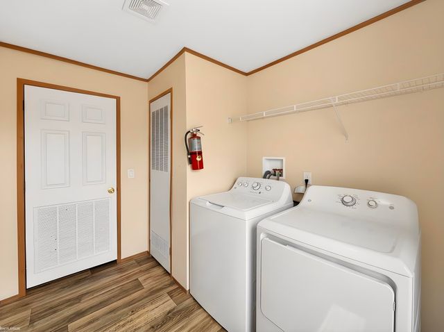 49982 Pennbrook Court, Shelby Twp, MI 48317