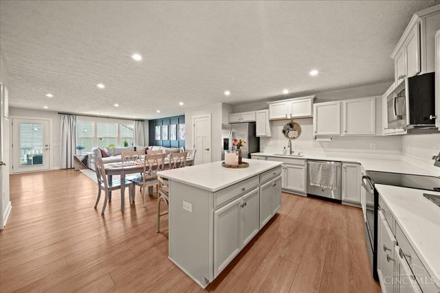 8797 Ardmore Place, Harrison, OH 45030