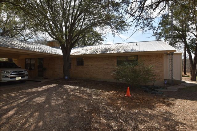 687 Fm 812 RD, Red Rock, TX 78662