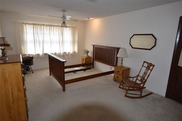 687 Fm 812 RD, Red Rock, TX 78662