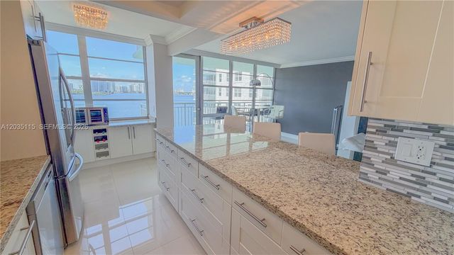 301 174 ST 702, Sunny Isles Beach, FL 33160