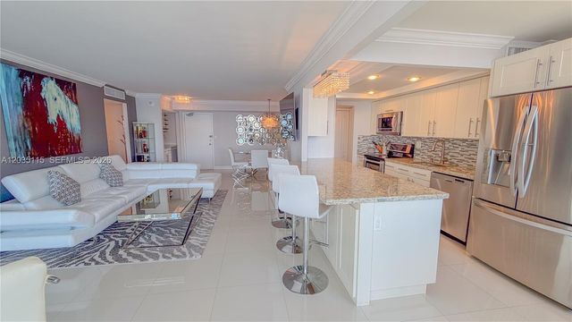 301 174 ST 702, Sunny Isles Beach, FL 33160