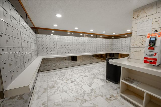 301 174 ST 702, Sunny Isles Beach, FL 33160
