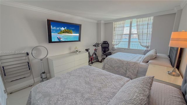 301 174 ST 702, Sunny Isles Beach, FL 33160